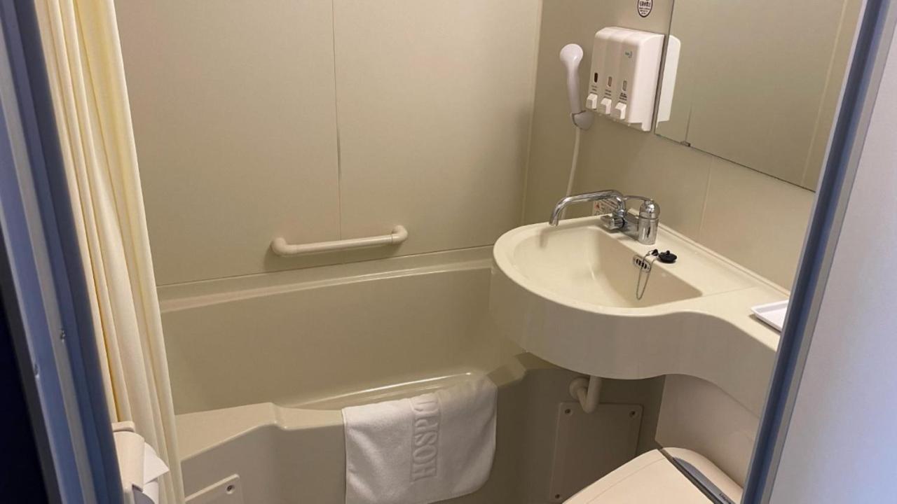 Toyoko Inn Hospital Inn Dokkyo Medical University Mibu Exteriör bild
