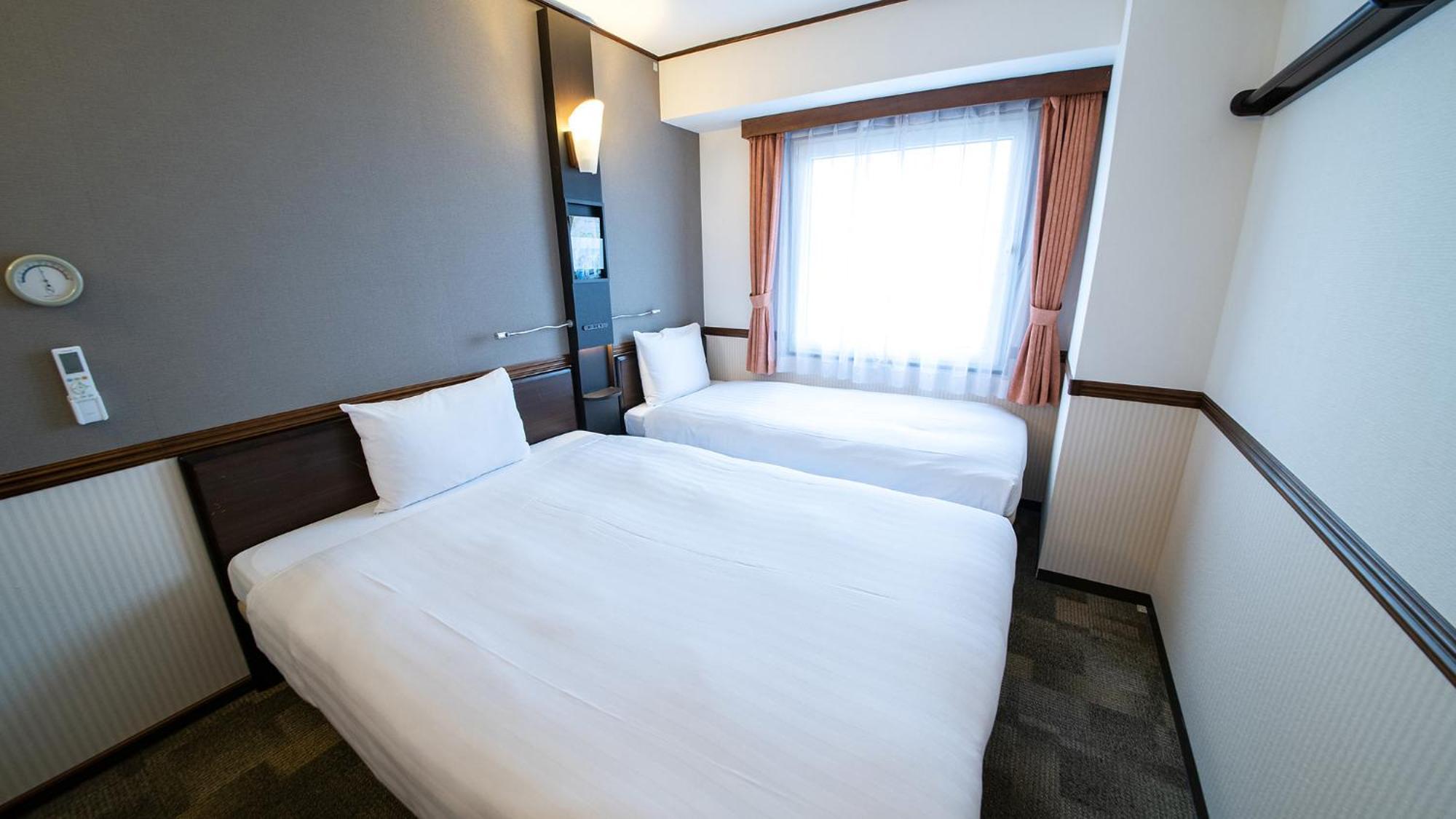 Toyoko Inn Hospital Inn Dokkyo Medical University Mibu Rum bild